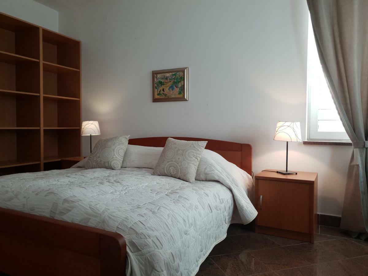 Apartments Villa Antonia Ядраново Экстерьер фото